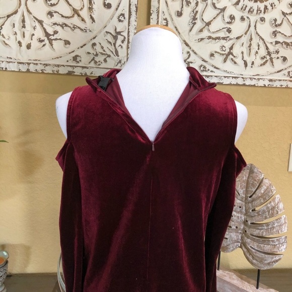 ⭐️FLASH SALE⭐️ - Picture 7 of 11